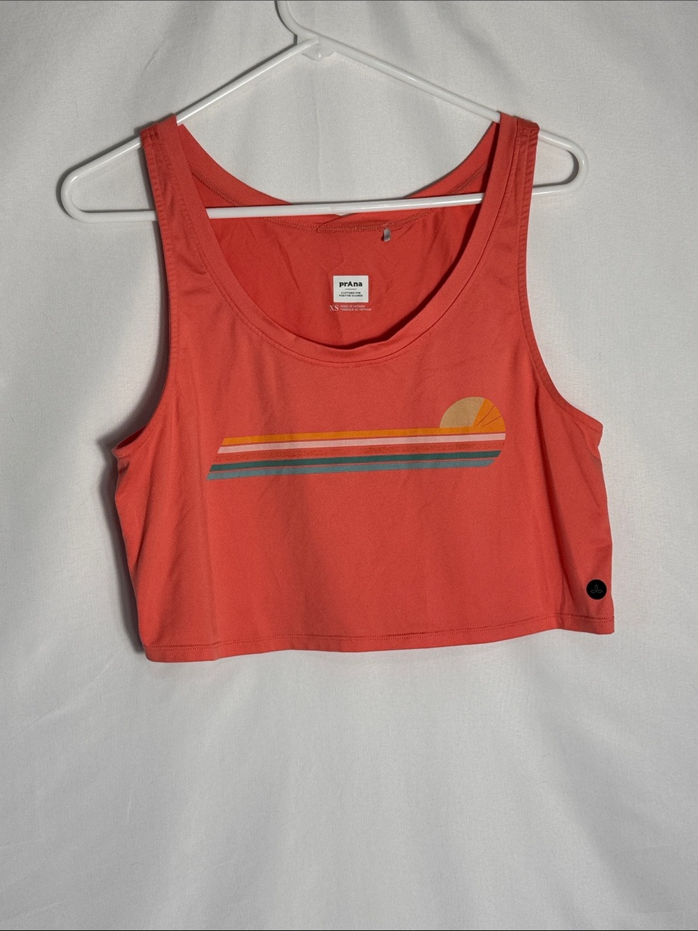 Prana Coral Alpenglow Crop Tank with Sunset Stripe Graphic Size XS